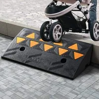 Rampă-din-cauciuc-pentru-bordură-15-t-rampă-grea-pentru-motostivuitoare-camioane-autobuze-autoturisme-scaune-cu-rotile-biciclete