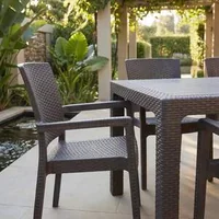 Set-de-grădină-de-înaltă-calitate-format-dintr-o-masă-și-6-scaune-disponibil-în-trei-culori