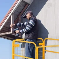 Platformă-de-lucru-pliabilă-pentru-motostivuitor-cu-roți-pivotante-cu-blocare-capacitate-550-kg