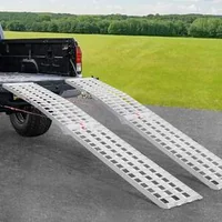 Rampe-de-încărcare-ranforsate-din-aluminiu-pereche-1-83-m-capacitate-900-kg-cu-mânere