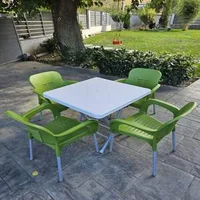 Set-masă-cu-4-scaune-EYFELs