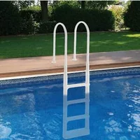 Scară-întărită-pentru-piscină-4-trepte-până-la-136-kg-pentru-piscine-înalte