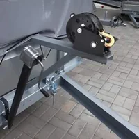 Troliu-manual-pentru-remorcă-de-barcă-capacitate-de-tracțiune-de-550-kg-cablu-de-oțel-rezistent-de-7-m-manivelă-și-clichet-bidirecțional