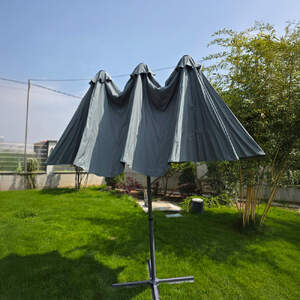 Umbrelă-de-grădină-dublă-din-metal-450x265-cm-umbra-ideală-pentru-grădina-sau-terasa-dvs