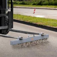 Mătură-magnetică-suspendată-pentru-colectarea-cuielor-șuruburilor-pieselor-din-fier-și-șpanului-metalic