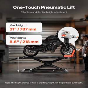 Elevator-hidraulic-pentru-motociclete-capacitate-de-680-kg-cu-rampă-mobilă