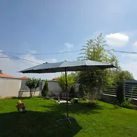 Umbrelă-de-grădină-tip-Clopot-Ø3-m-cu-manivelă-umbră-elegantă-într-o-singură-mișcare
