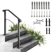 Balustradă-pentru-scări-exterioare-Arch-2-din-fier-forjat-neagră-pentru-2-3-trepte-design-elegant-capacitate-de-încărcare