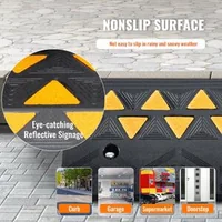 Rampă-de-cauciuc-pentru-bordură-2-bucăți-înălțime-11-cm-capacitate-15000-kg-structură-grilaj-și-benzi-reflectorizante