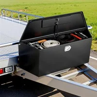 Cutie-pentru-cârlig-de-remorcă-125x35x47-cm-din-oțel-neagră-cu-încuietoare-și-chei-organizator-pentru-pick-up-rulotă-și-SUV