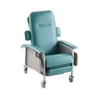 Fotoliu-geriatric-cu-4-poziții-de-înclinare-poziție-Trendelenburg-2-măsuțe-mobile-și-4-roți-capacitate-de-încărcare-113-kg-94-x-79-x-128-cm